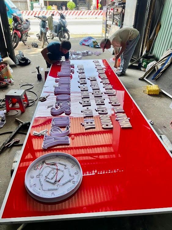 Yen Sao Minh Nguyet -1.jpg